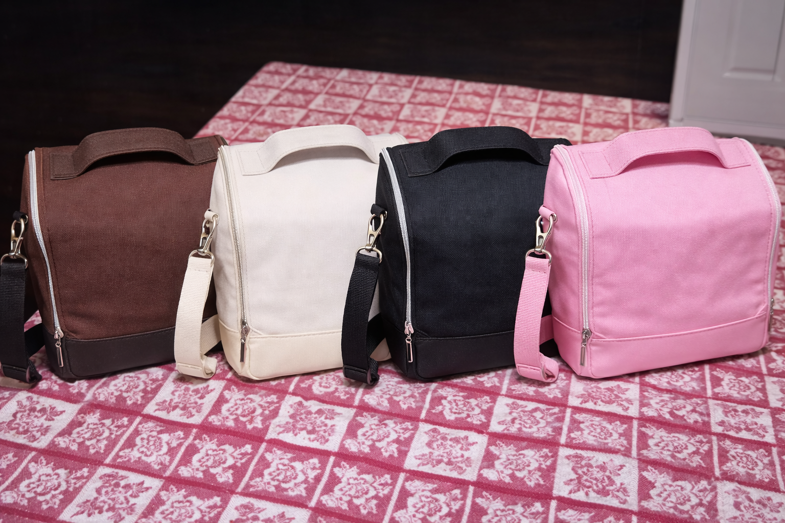 Savor Satchel