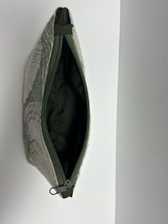 Seaside Pouch